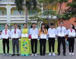 Lễ chào cờ cuối của học kỳ I (2019-2020) – Khen thưởng học sinh và giáo viên đạt thành tích cao trong hội thi cầu lông