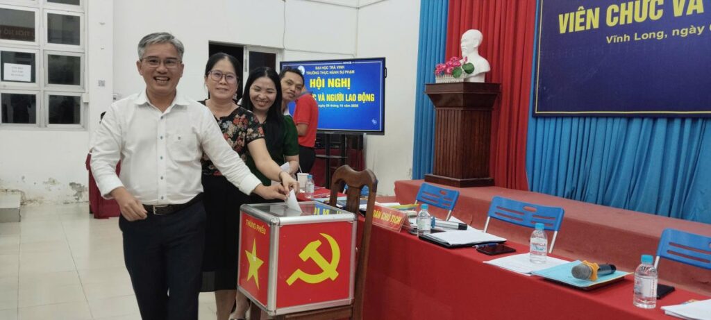 Hội nghị Viên chức và Người lao động năm học 2026 – 2027
